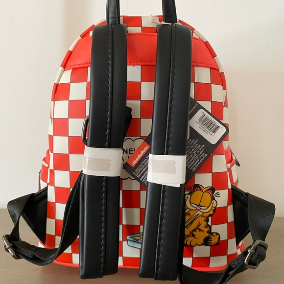 Garfield Lasagna Loungefly - Picture 6 of 9